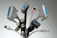Računalniški kabli in adapterji HDMI, VGA, DP, SATA, DVI, NAPAJALNI,..