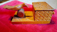 Staro lesena  izrezljana CIGARETNICA, CENA 10 €