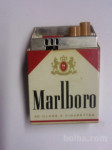 vžigalnik MARLBORO