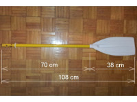 Veslo dolžine 108 cm z železnim ročajem - samo 1 kos