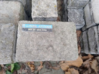 Tlakovci La Piazza antique črna-siva naprodaj