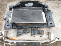 alfa romeo giulietta vezna stena traverza hladilnik vode klime prednji