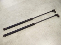 amortizer zadnjih vrat ford focus