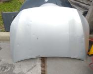 audi a4 pokrov motorja havba spredaj sprednja original