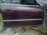 Audi A8 in S8 D2 vrata bordo rdeče barve