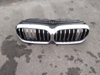 BMW 5 G30 LCI Facelift 2020 gril ledvičke maska