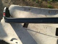 renault kangoo 2006 odbijač zadaj original mačje oko