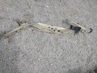 opel astra h 1.4 traverza spredaj vezna stena levo desno zgornja