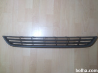 ford fiesta 2010- mrežica odbijača spredaj spodaj original