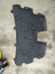 Ford Focus 2008-2012 podloga tekstil pokrov motorja