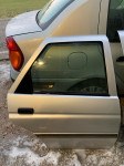 Originalna zadnja desna vrata za Ford Escort (model 1991–1996)