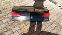 Peugeot 607 zadnja vrata pokrov pritljažnika