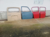 RENAULT  4