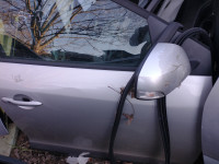 renault megane 3 2010 vrata desno spredaj sprednja prednja ogledalo