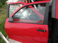 Seat Ibiza, letnil 2001, karoserijski deli, Tel: 070 203 644
