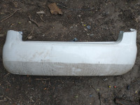 škoda fabia 2012 odbijač zadnji zadaj original