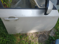 Subaru Impreza 2011 vrata desno spredaj levo ogledalo zadaj zadnja pre