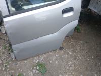 suzuki ignis 2008 1.3 4x4 vrata zadaj spredaj prednja sprednja levo de