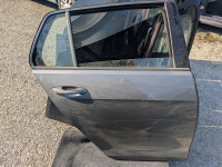 VW Golf 7 zadnja desna vrata