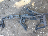 vw volkswagen golf 6 gti 3v nosilec odbijača zadaj zadnji nosilci