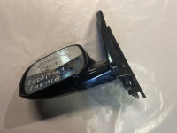 ZUNANJE OGLEDALO VOZNIKOVO SPREDAJ LEVO CHRYSLER VOYAGE