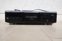Kasetofon / kasetnik Sony TC-KE600S