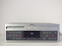 REVOX B 215 KASETOFON