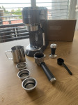 Kavni aparat De Longhi Dedica style espresso