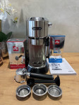 Kavni aparat Delonghi EC 685