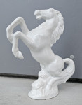 Porcelanasta figura konj, višina 25 cm Cena 15€ Ljubljana