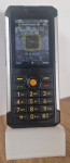 Klasicni mobilni telefon CAT B100