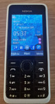 Klasični mobilni telefon Nokia 30
