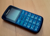 Mobilni GSM telefon Panasonic KX-TU110EXB