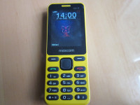 mobilni telefon maxcom