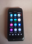 Nokia E7