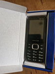 Popolna nov telefon, samo odprta škatla