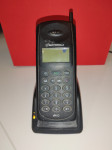 Vintage mobilni telefon Motorola d460