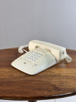 Retro Iskra telefon, beli