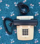 Telefon Iskra model 86-EL letnik 1989 prodam