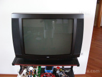 TV 70 cm diagonala Loewe