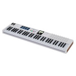 Arturia KeyLab Essential 61 mk3  MIDI keyboard, stare nekaj mesecev