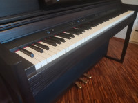 Električni pianino Roland LX 706
