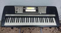 KLAVIATURA YAMAHA PSR-740