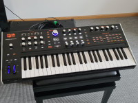 Synthesizer ASM Hydrasynth Keyboard