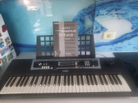 Yamaha portatone PSR-E213 PT-210