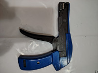 Klešče za kabelske vezice