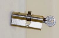 Cilinder za ključavnico z ključem
