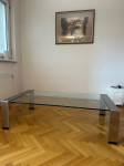 Klubska steklena mizica