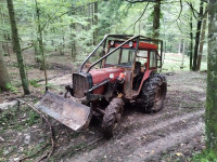 Gozdarski traktor