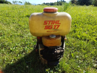 Rabljena nahrbtna škropilnica Stihl SG17 Electronic